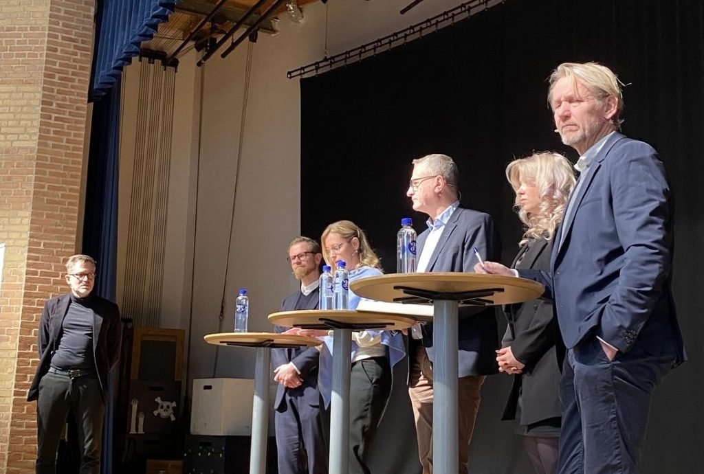 Debat på Tønder gymnasium - de unge først